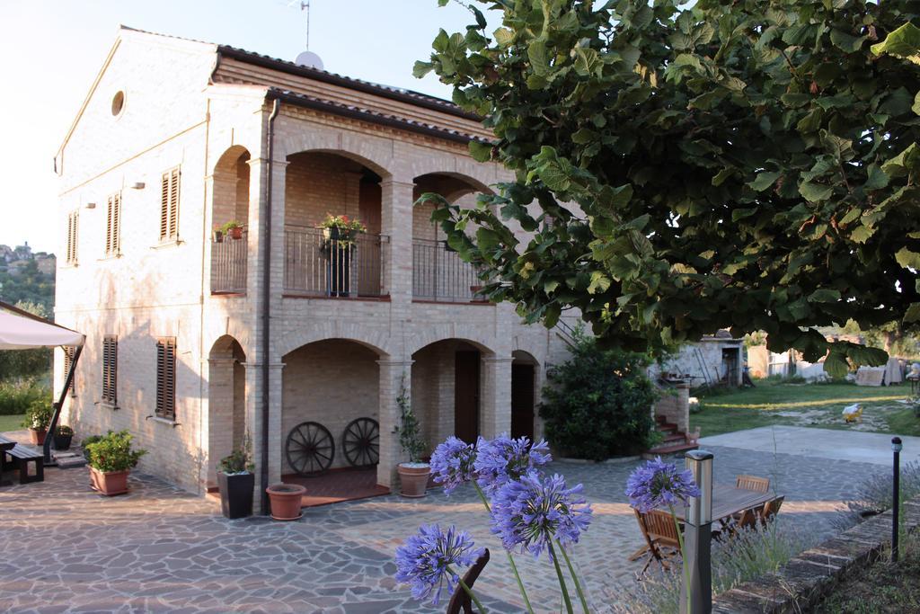 Bed And Breakfast Aratro & Rosmarino Civitanova Marche Ngoại thất bức ảnh