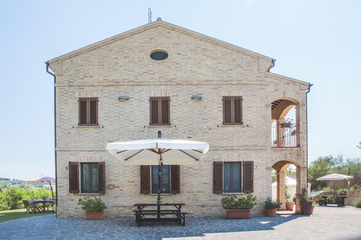 Bed And Breakfast Aratro & Rosmarino Civitanova Marche Ngoại thất bức ảnh